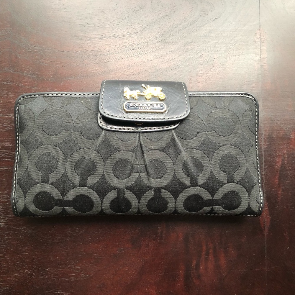 Authentic Coach Wallet